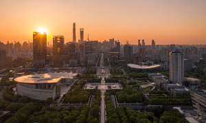 蜗牛学院上海校区即将迁入世纪大道，神秘大礼等你来领！